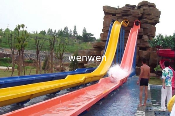Yetişkin Yüksek Güvenlik İçin Yüzme Havuzu Fiberglas Su Parkı Slide