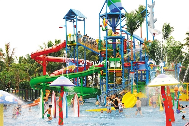 0.6m/Lane Water Park Slide Tube/Body Slide Aile Dostu Maceralar için